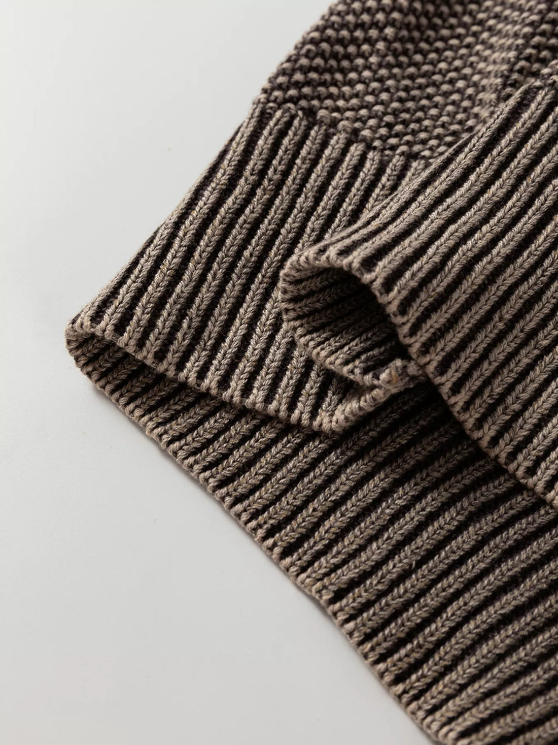 Contrast Cable Knit Sleeve Casual Sweater 